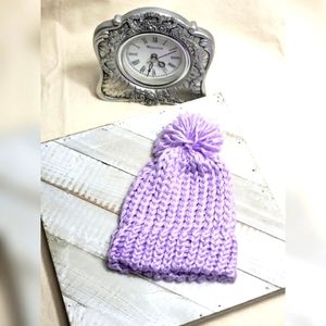 Hand Made Knitted Lilac Newborn Pompom Beanie NWT